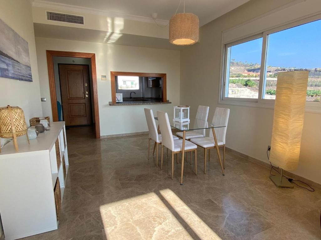 Amazing duplex with large terrace and sea views photo 1