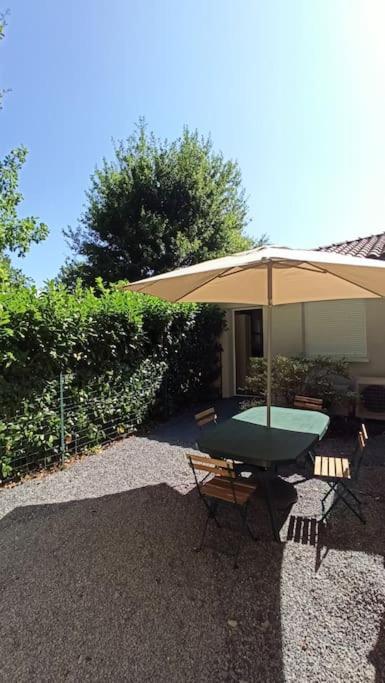 T1 cosy climatisé indépendant sur prop privée à Sanguinet - lac, océan, Bassin d'Arcachon, Dune du Pyla photo 2