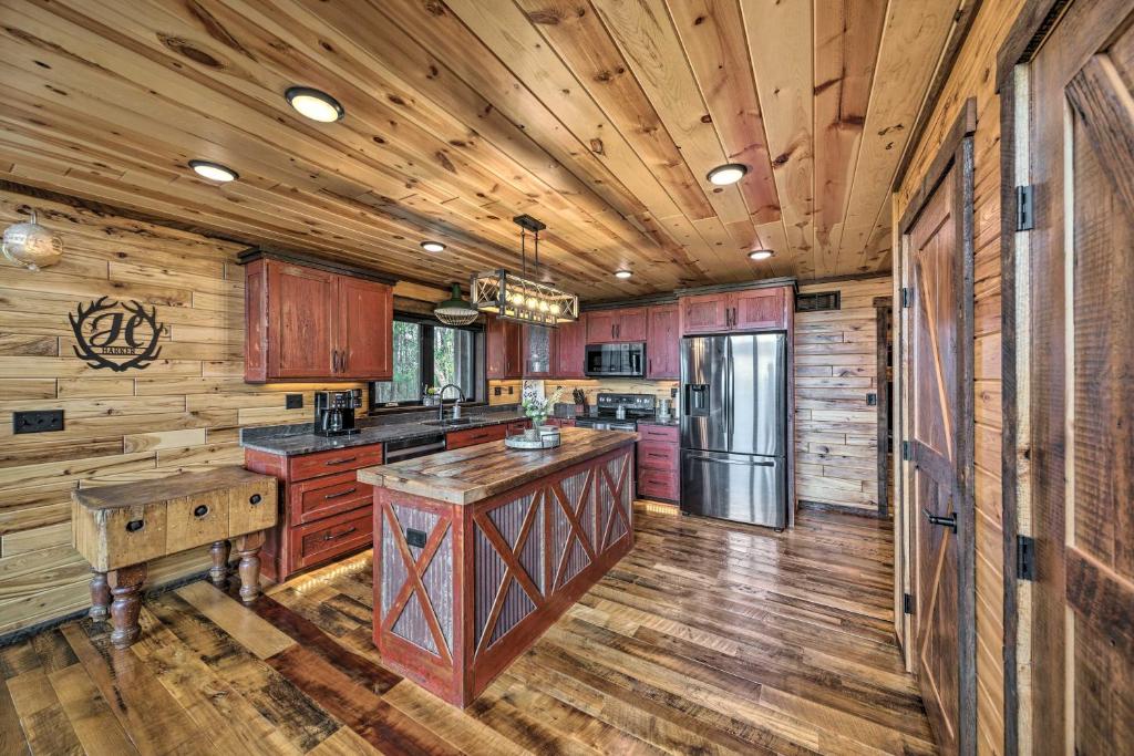 Galena Cabin with Wraparound Porch and Game Room! photo 1
