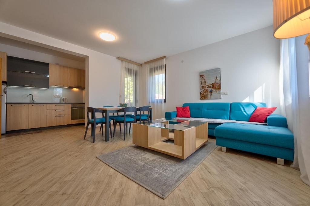 Lovac apartmani photo 2