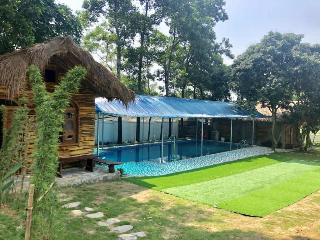 Venue Travel Royal Garden Ba Vì Villas