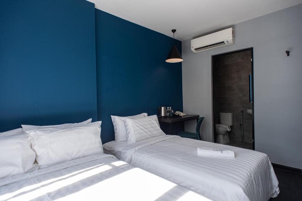 Chariton Hotel Bagan photo 3