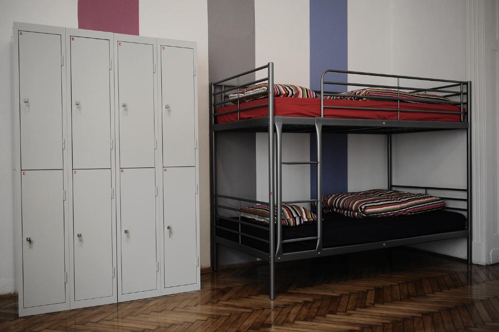 Номер (Кровать в общем трехместном номере для женщин), Westend Hostel
