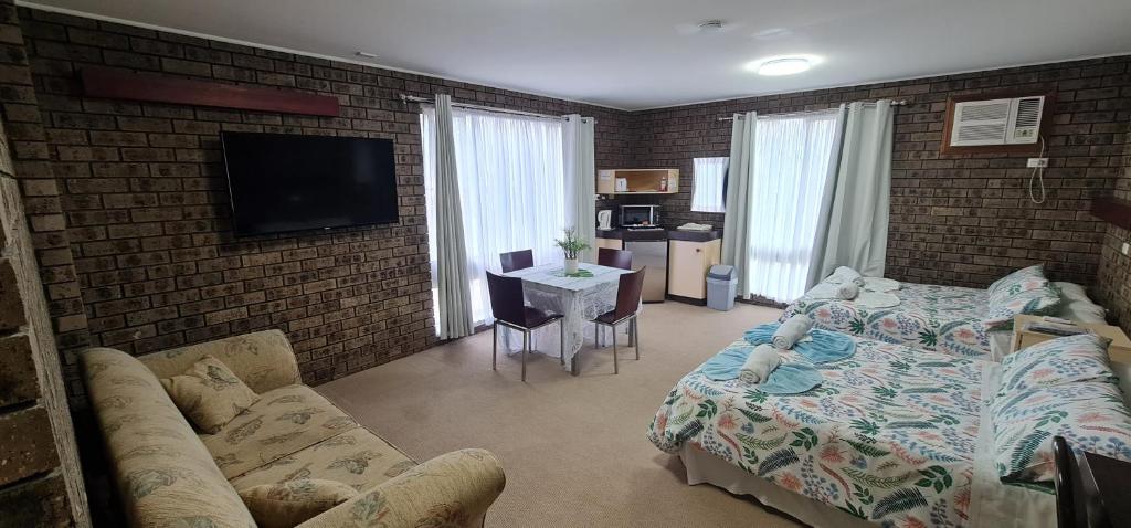 The SIM - Sussex Inlet Motel photo 2