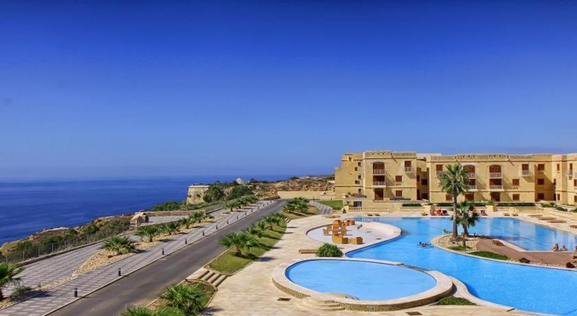 Luxurious apartment with views of Comino and Malta photo 2