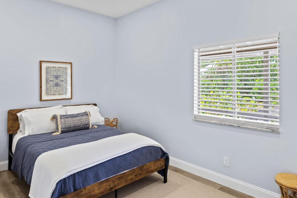 Gorgeous Residence on Buttonwood Lane with Bikes photo 3