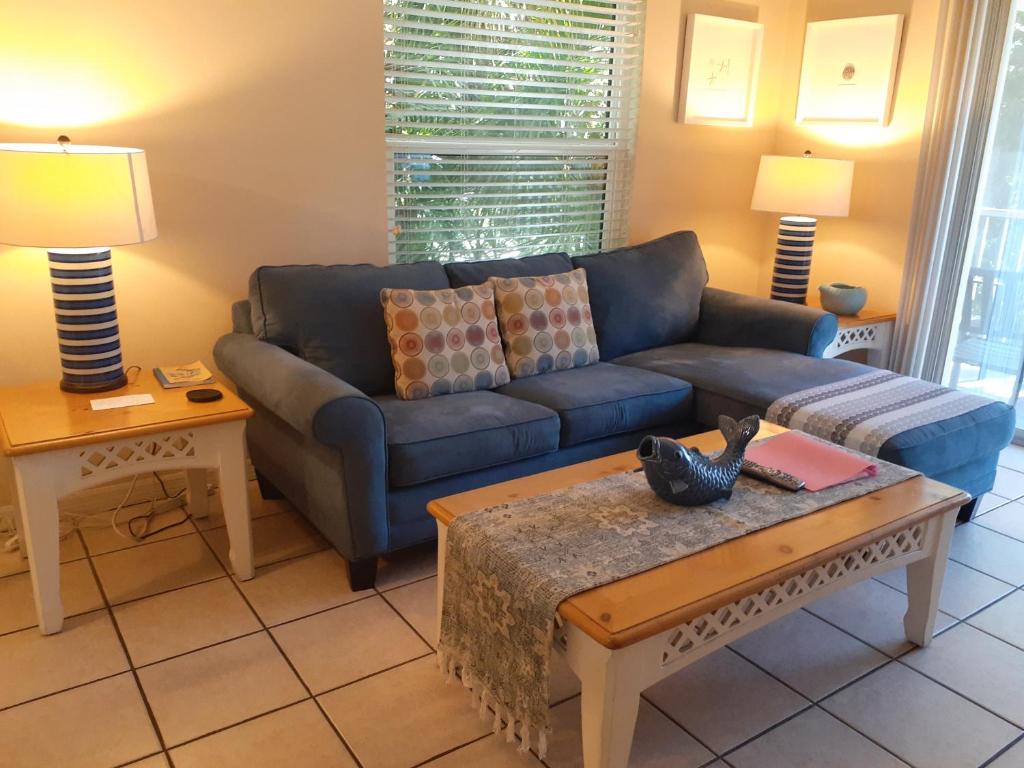 Turtle Crawl Inn - Longboat Key photo 4