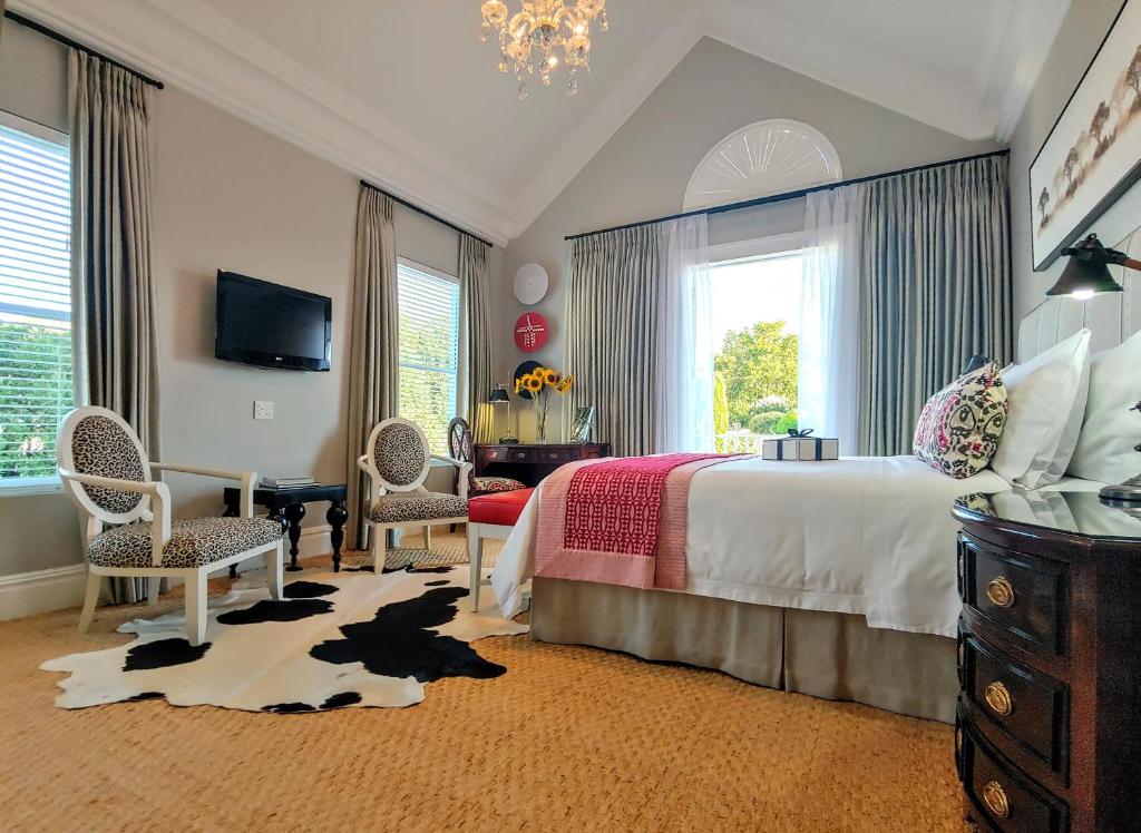 The Light House Boutique Suites photo 2
