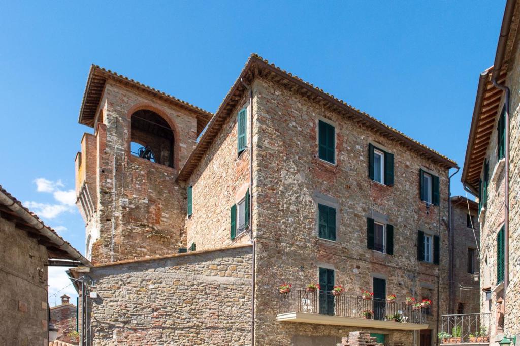 Alla Rocca del Lago photo 1