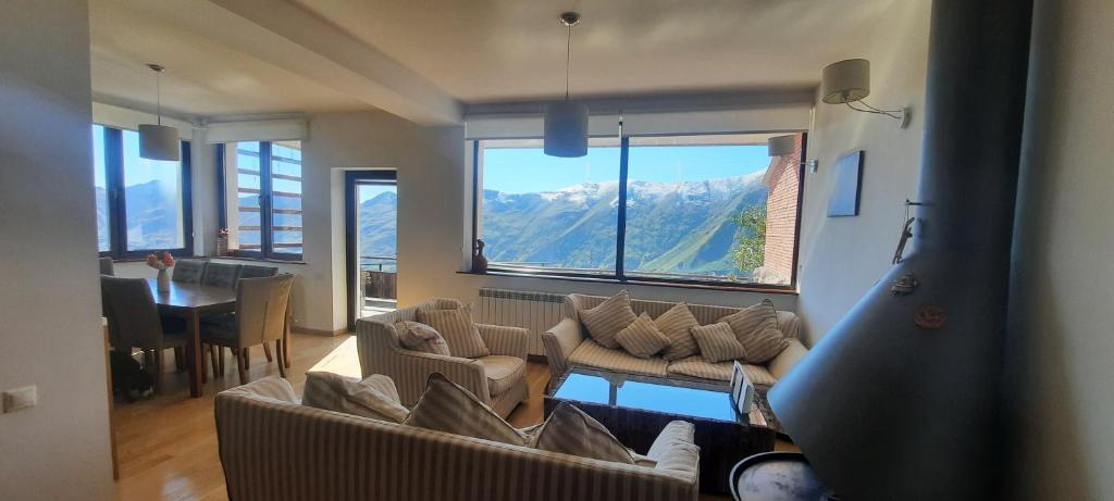 Chalet Marina Gudauri photo 2