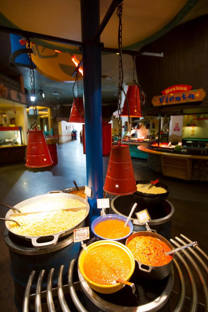 Disney Hotel Santa Fe photo 4