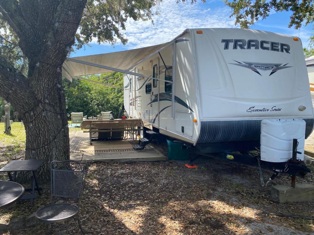 Water Front Tracer RV by Glampers Camp image