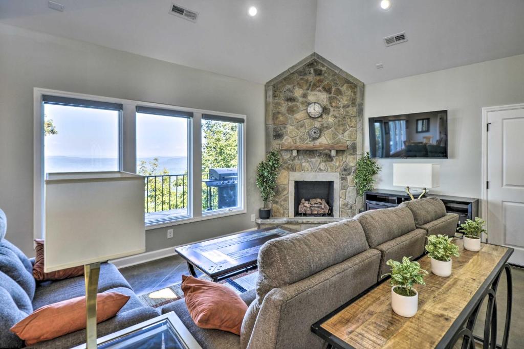 Scenic Sanctuary in Lookout Mountain with Views! photo 1
