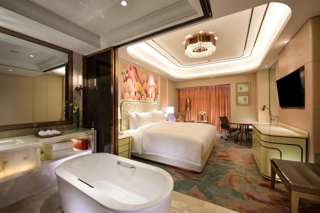 Двухместный (Collection Superior Garden View Room), Radisson Blu Plaza Xing Guo Hotel Shanghai