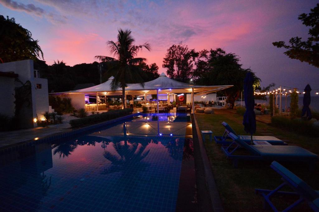 Sanae Beach Hua Hin photo 1