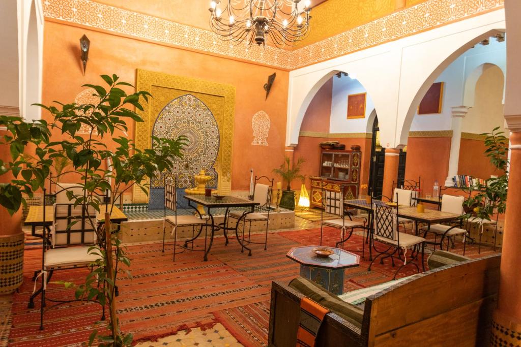 Riad Losra