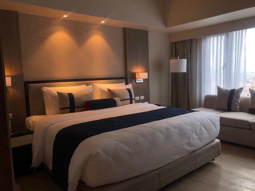 Студио (Номер-студио с кроватью размера «king-size»), Seda Residences Makati