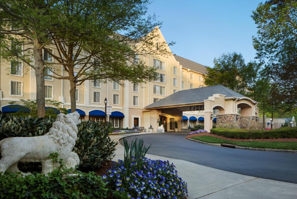 Washington Duke Inn & Golf Club image