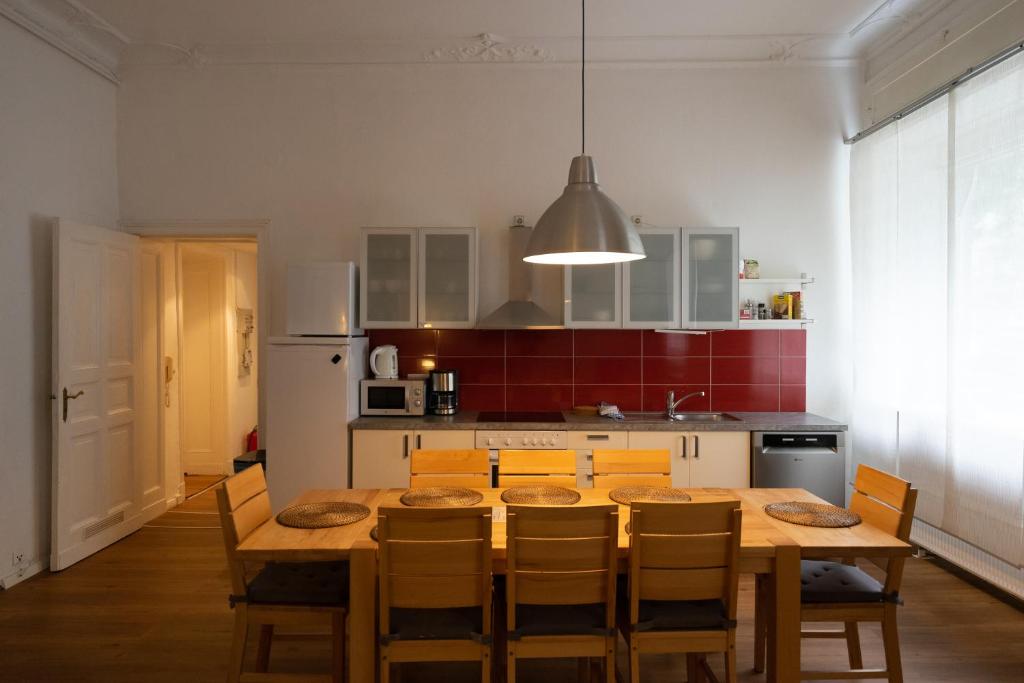 Großes Apartment in zentraler Lage photo 4
