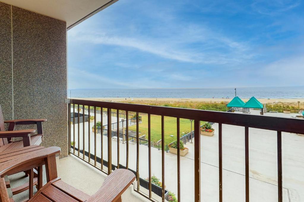 Sea Colony Georgetowne House photo 3
