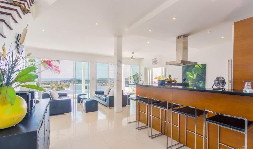 Villa Ginborn 5 bedroom Pool Villa with Sea View in Kata Beach photo 3