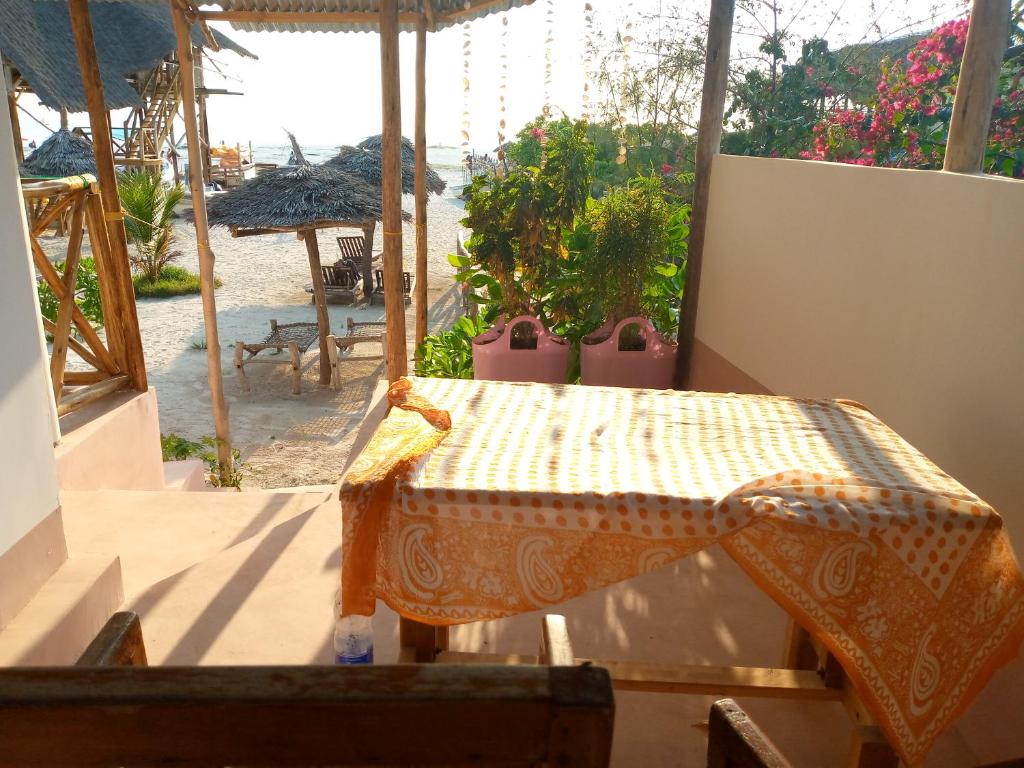 Ndiro Beach House Kendwa photo 3