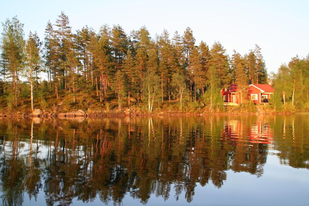Holiday house in Gnosjo with amazing lake view photo 4