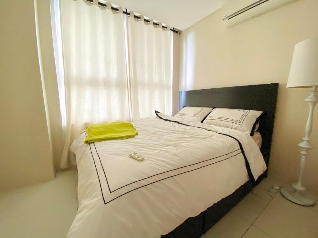 Pico de Loro Retro Style 1BR Unit (Carola A 311) photo 3