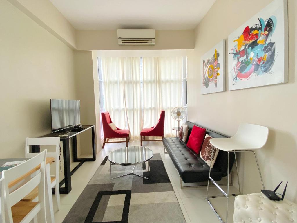 Pico de Loro Retro Style 1BR Unit (Carola A 311) photo 2