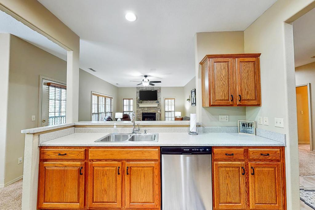 StoneBridge Hideaway photo 4