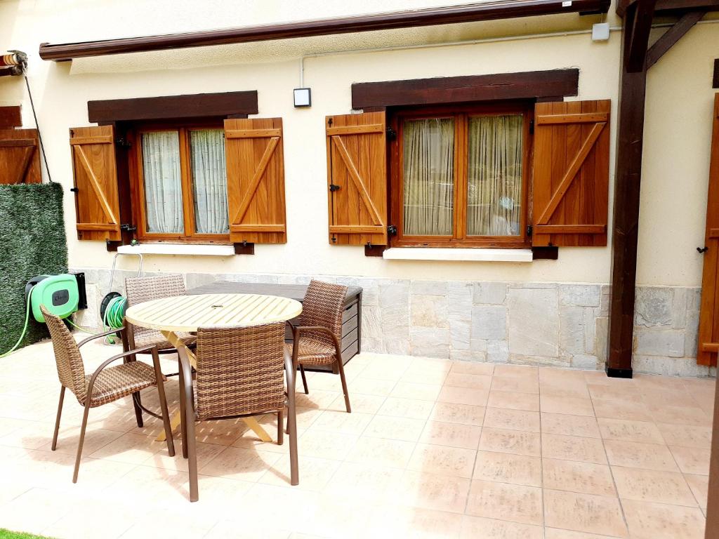 APARTAMENTO CON JARDÍN MARBLÉS photo 3