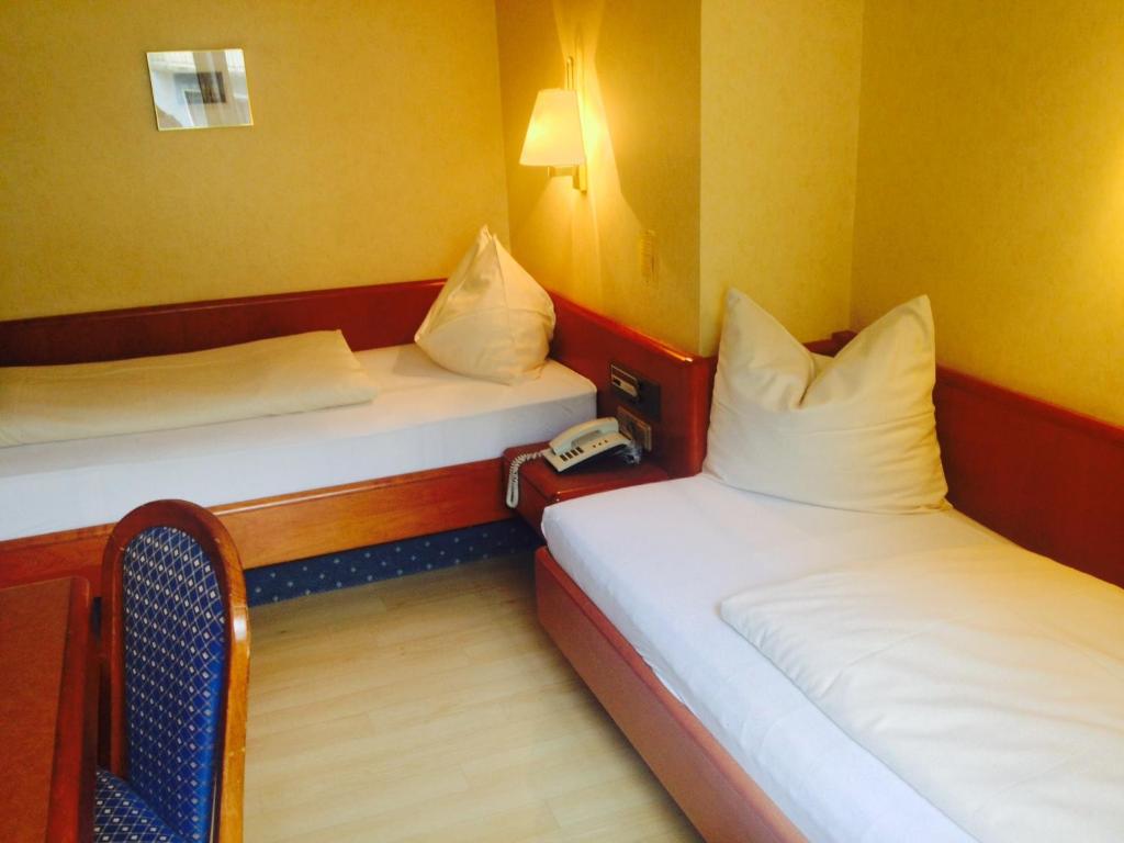 Двухместный (Двухместный номер с 2 отдельными кроватями), Hotel Carmen