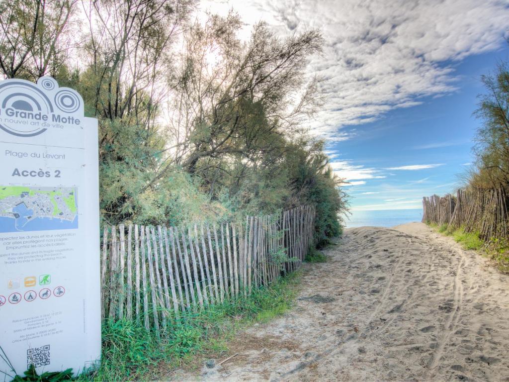 Studio Les Terrasses de la Mer-9 by Interhome photo 3
