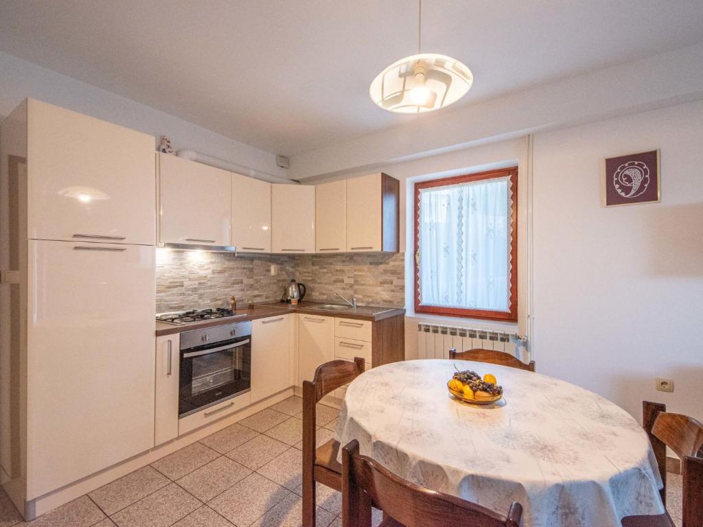 Apartment Nives-1 by Interhome photo 3