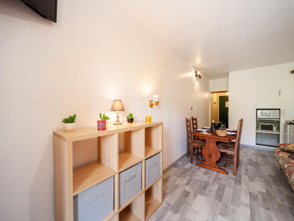 Studio Cosmos-9 by Interhome photo 2