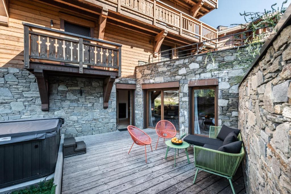 Apartment Padouk Moriond Courchevel - by EMERALD STAY photo 3