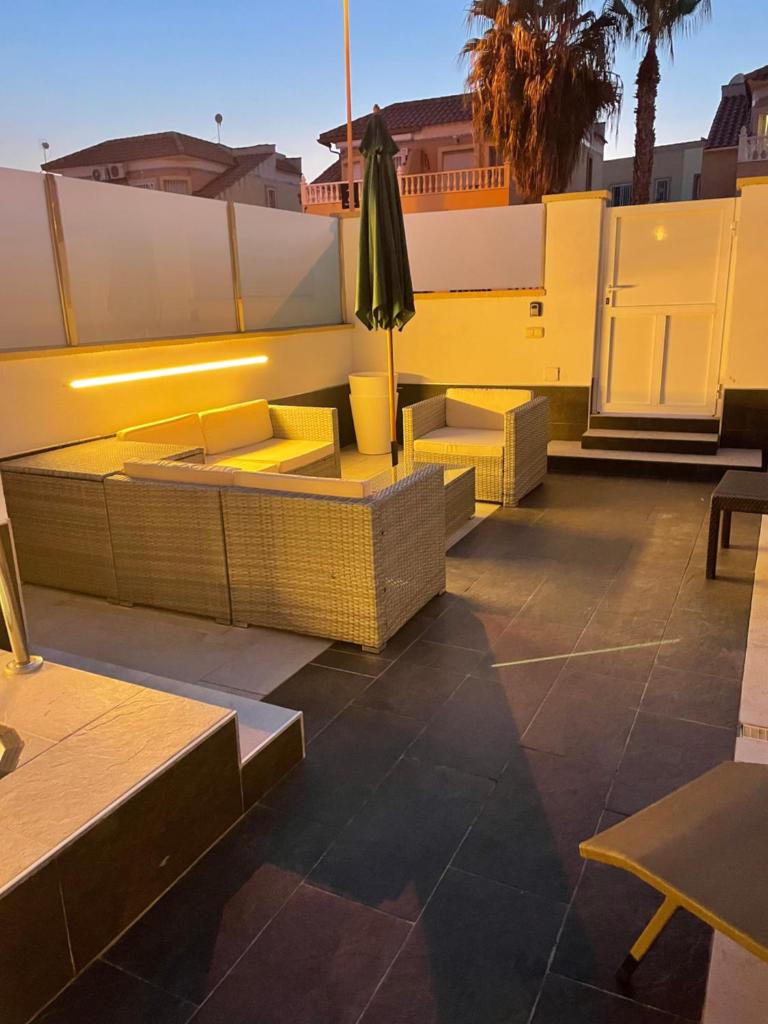 Boulevard La Zenia Villa photo 2