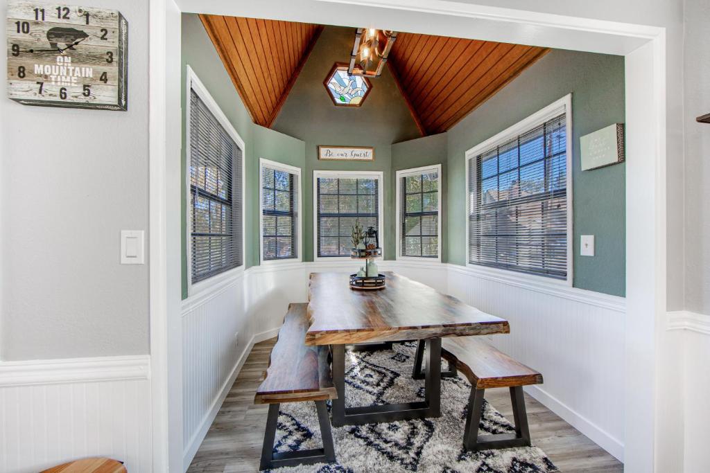 The Cedar House photo 2