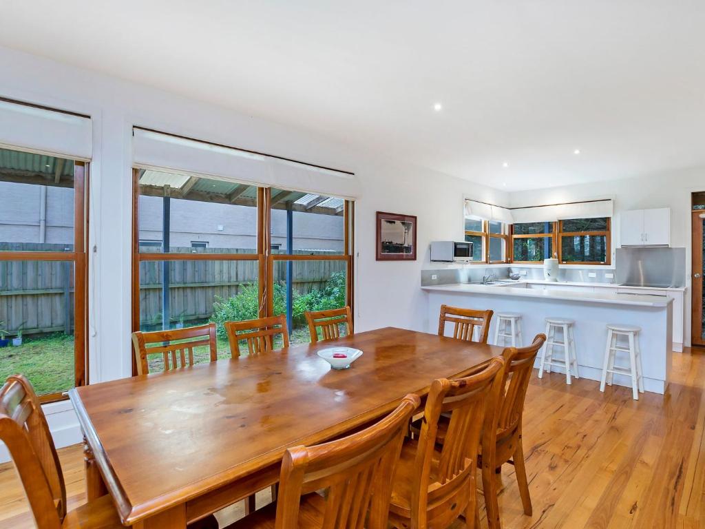 Yachthouse photo 3