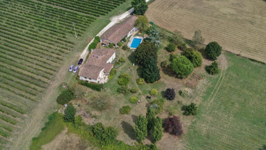 Clos de la source photo 3