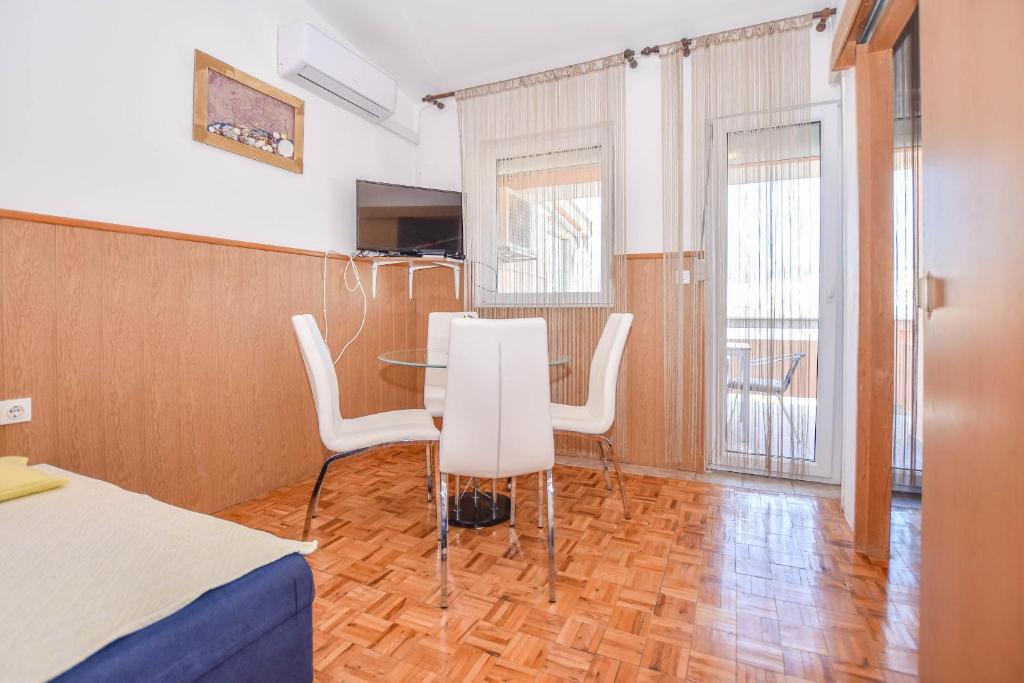 Apartments Clair photo 3