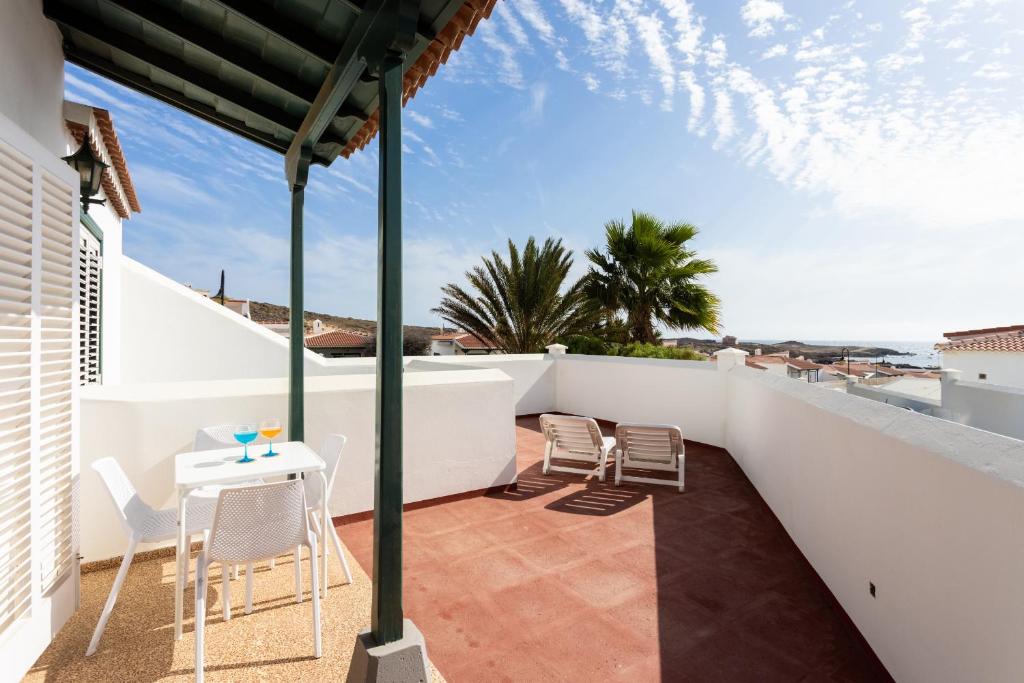 Bungalow Santiago 25 with sea view photo 1