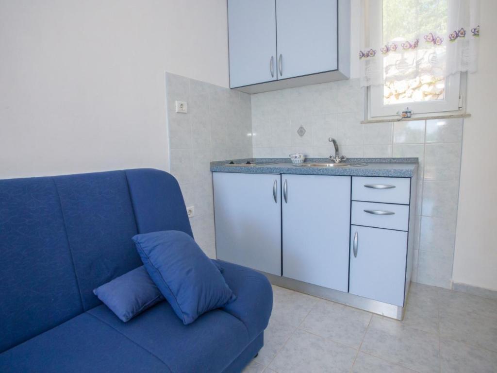 Apartment Rea with Pool photo 4