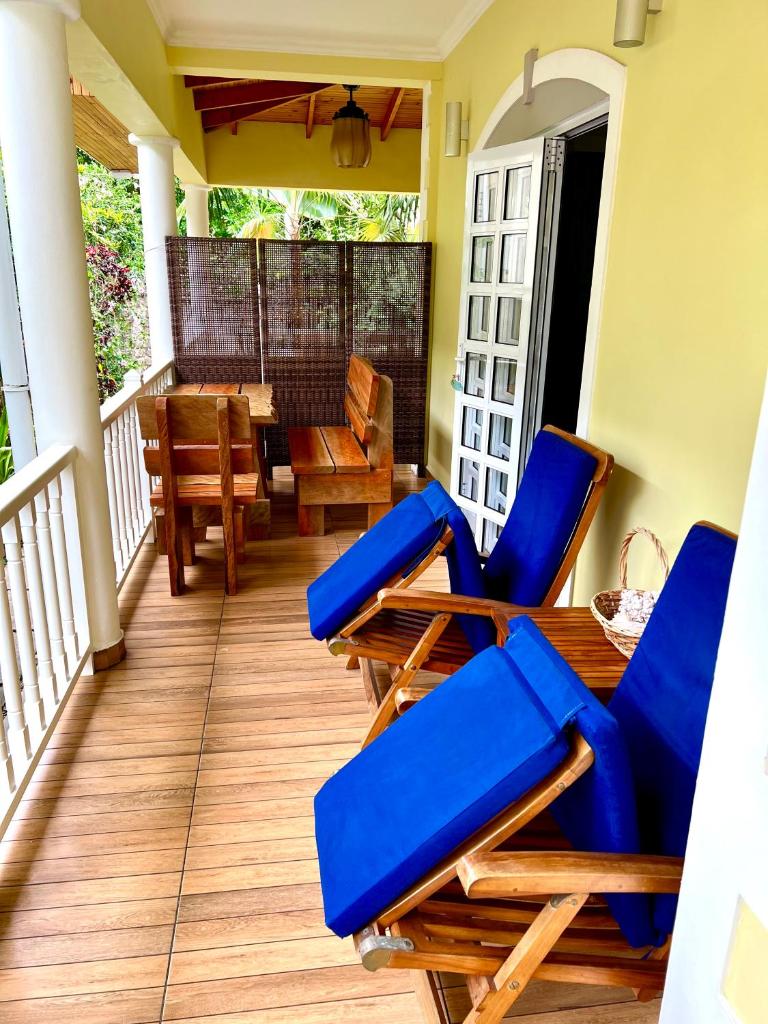 Двухместный (Двухместный номер с 1 кроватью, балконом или террасой), Captain's Villa near the beach