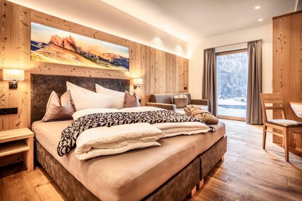 Luxury Chalet Plazola - Tap to explore photos