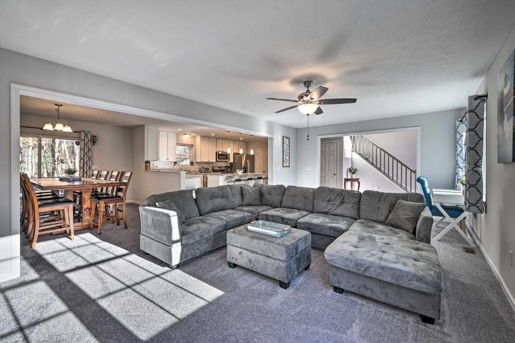 Family-Friendly Arrowhead Lake Home with Kayak! photo 4
