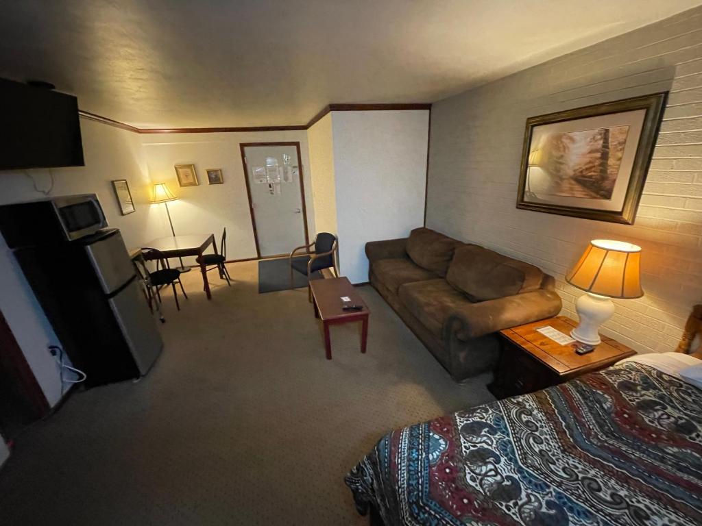 Highland Court Motel photo 2