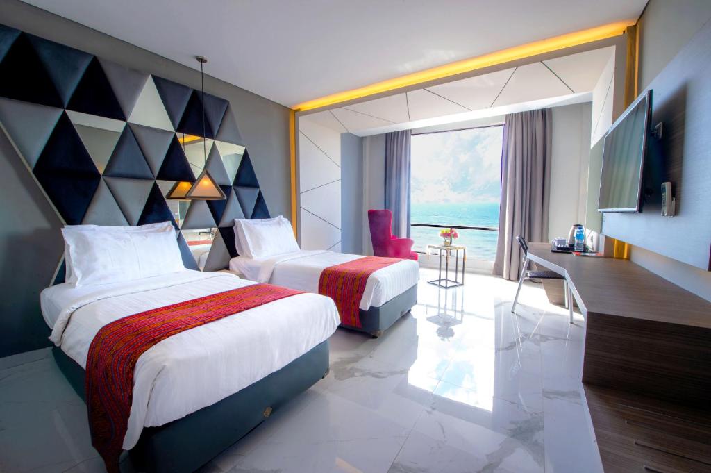 Swiss-Belcourt Kupang photo 3