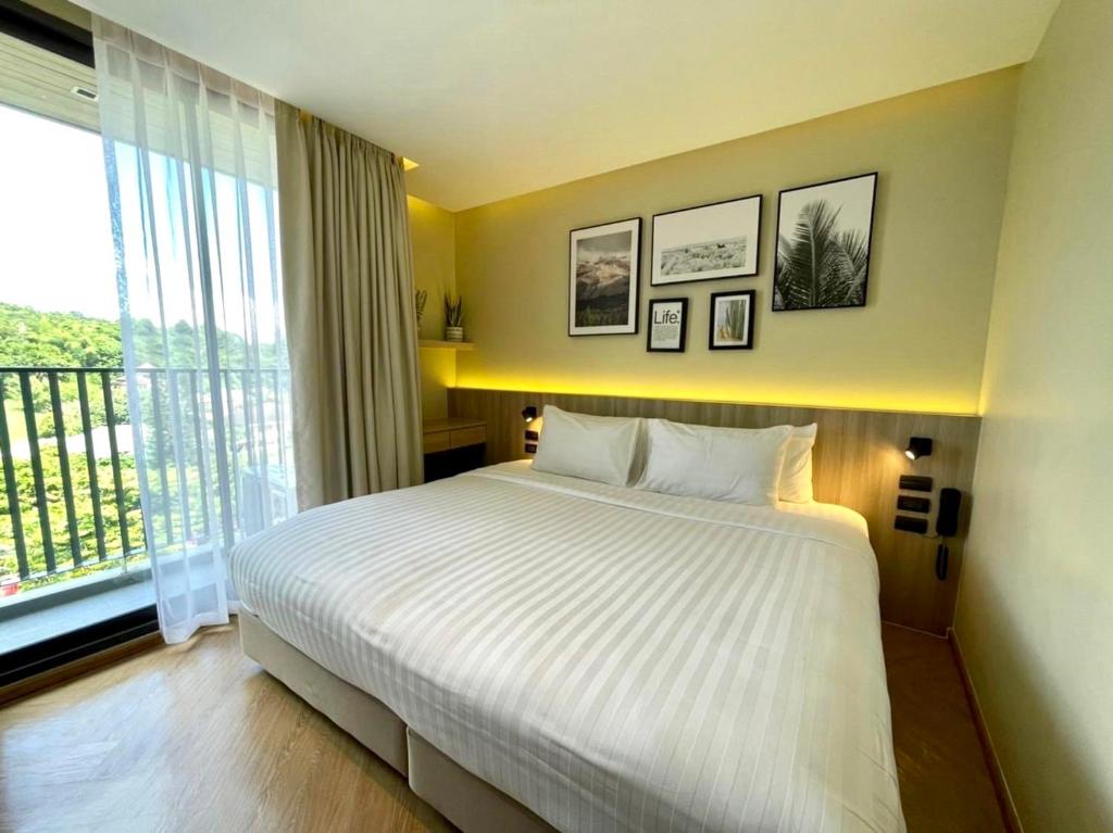 M2 Hotel Waterside photo 2