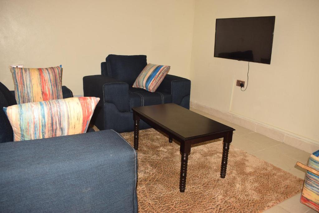 Stylish 2BR with Wi-Fi and secure parking photo 1
